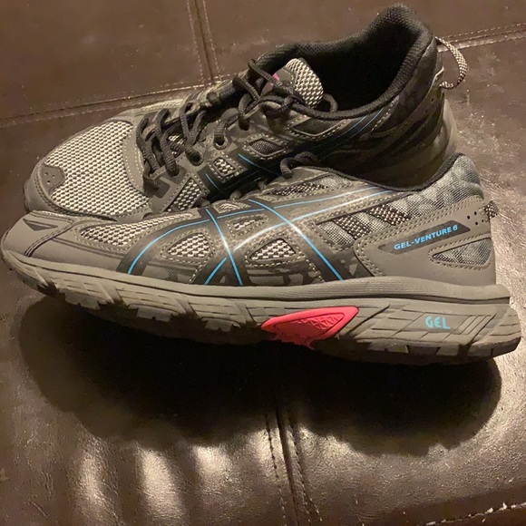 ASICS sneakers - Picture 2 of 4